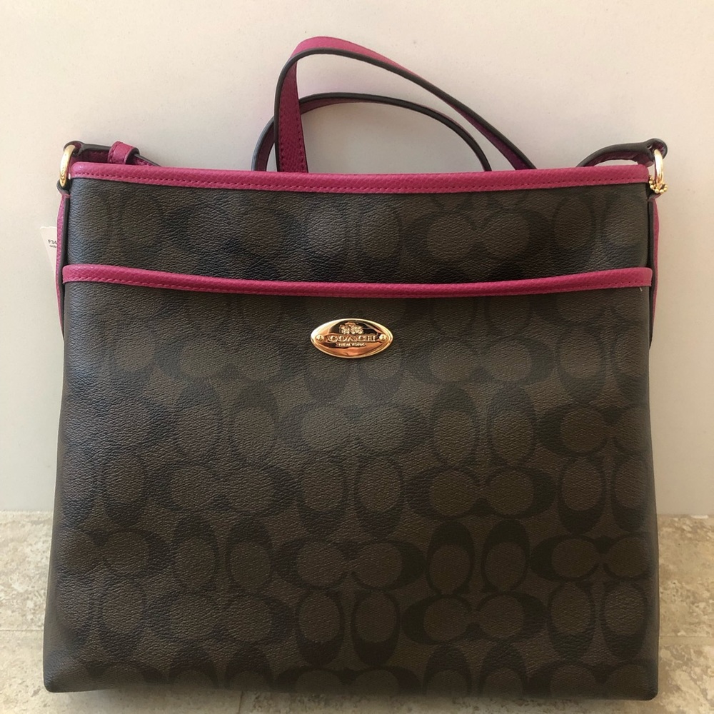 Authentic coach crossbody file bag